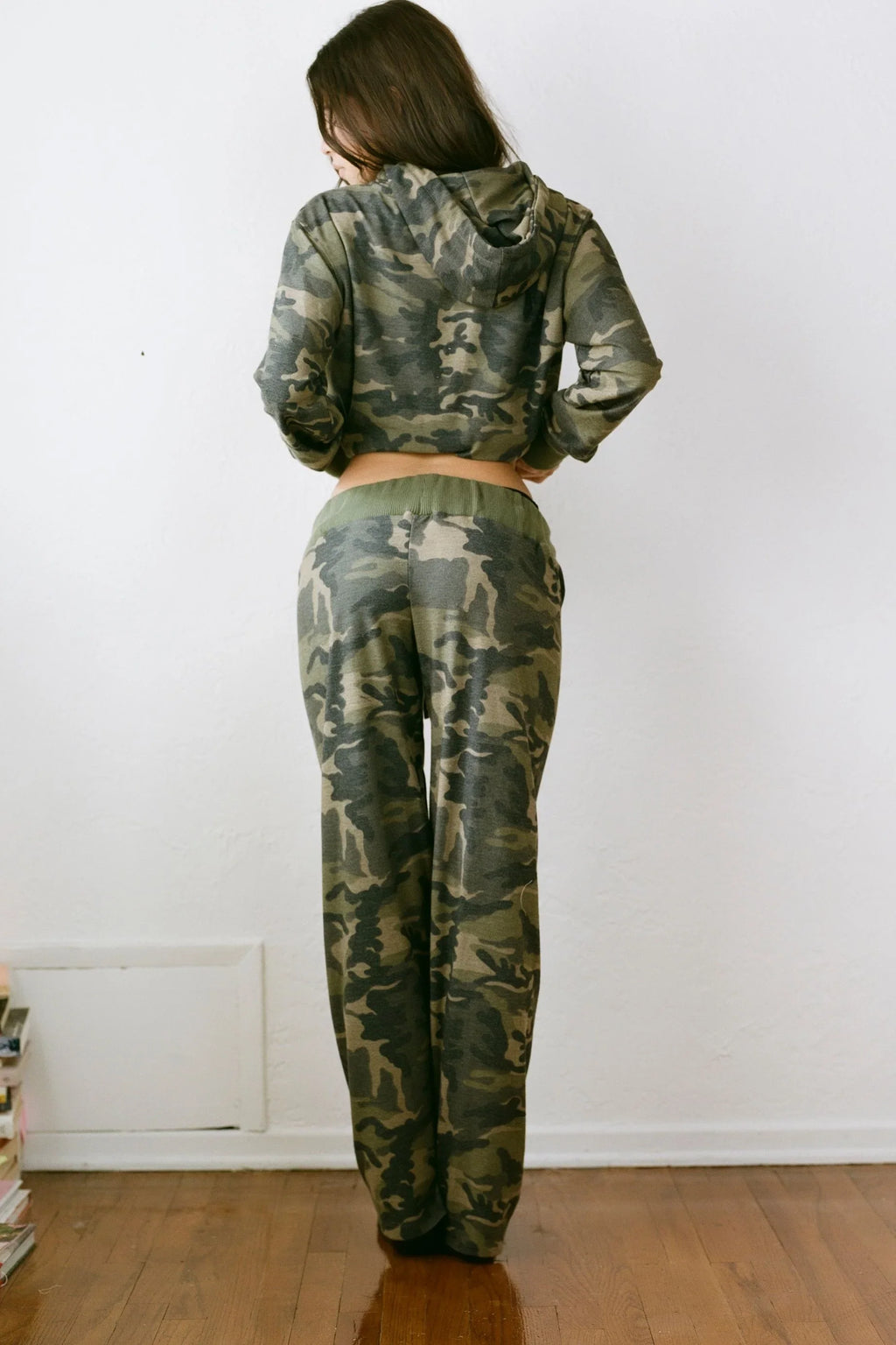 THE OFF DUTY SWEATS