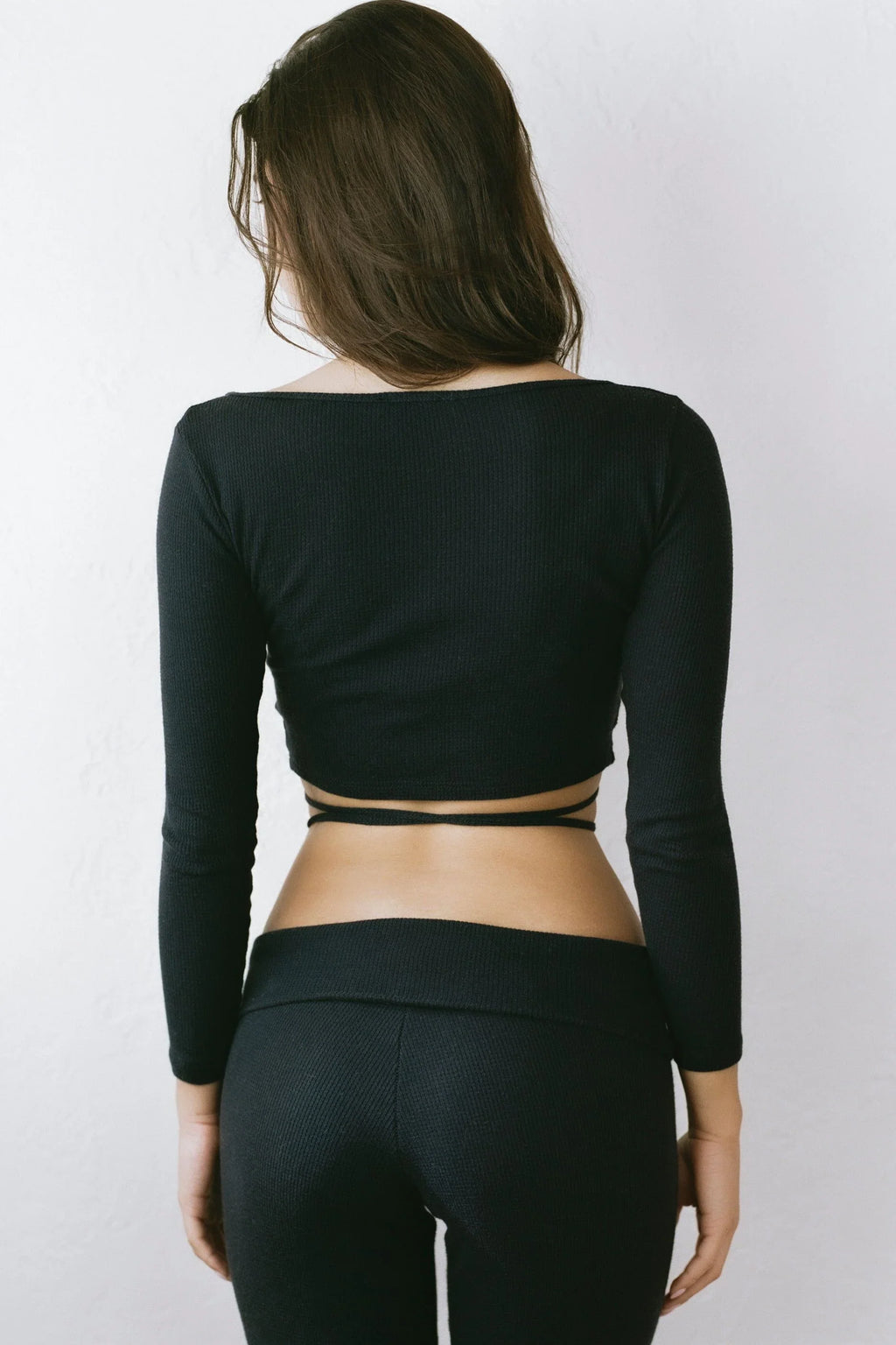 THE NAVY WRAP TOP