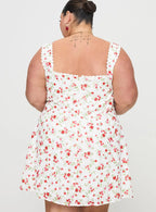 Dasha Mini Dress White Floral Curve