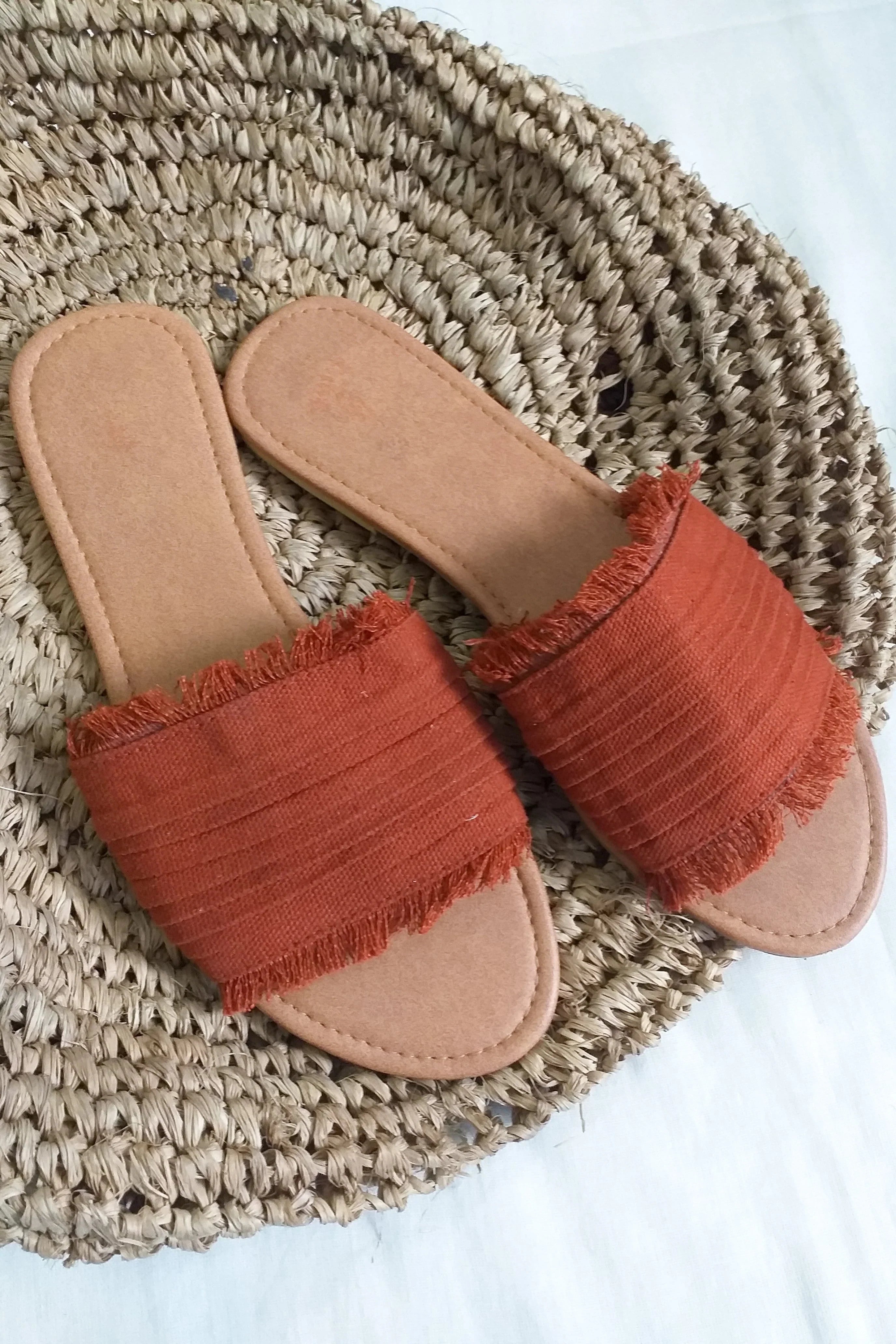Frays Sandal