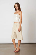 Mid-Rise Trouser Short