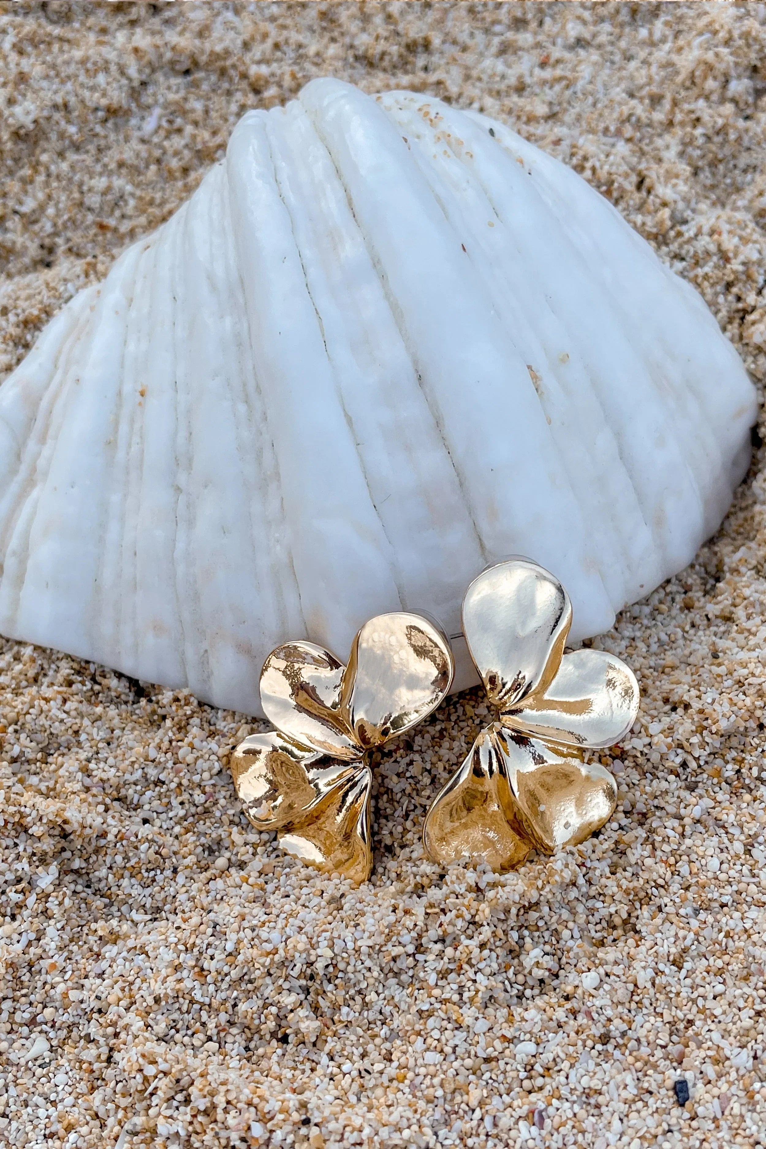 Alva Earrings