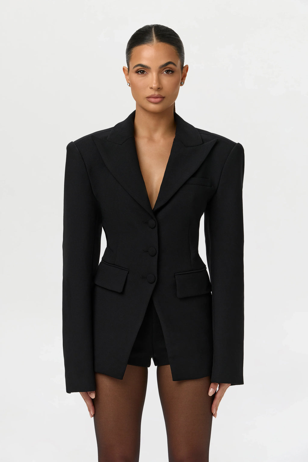 Suiting Hot Pants