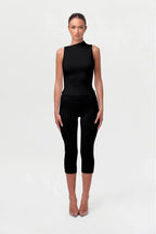 Smooth Sculpt Capri Legging